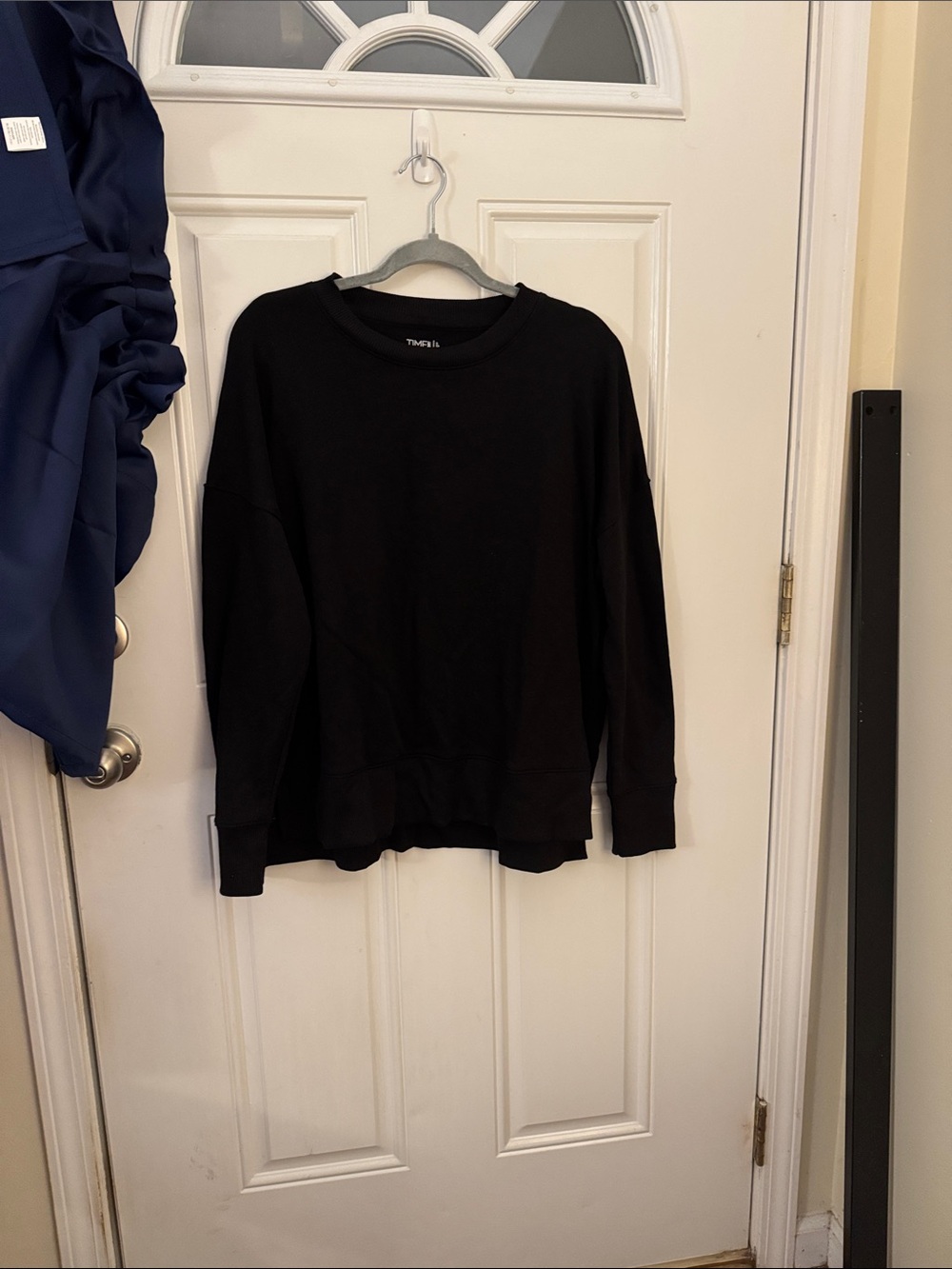 Time and Tru Black Crew & Scoop Neck Pullover